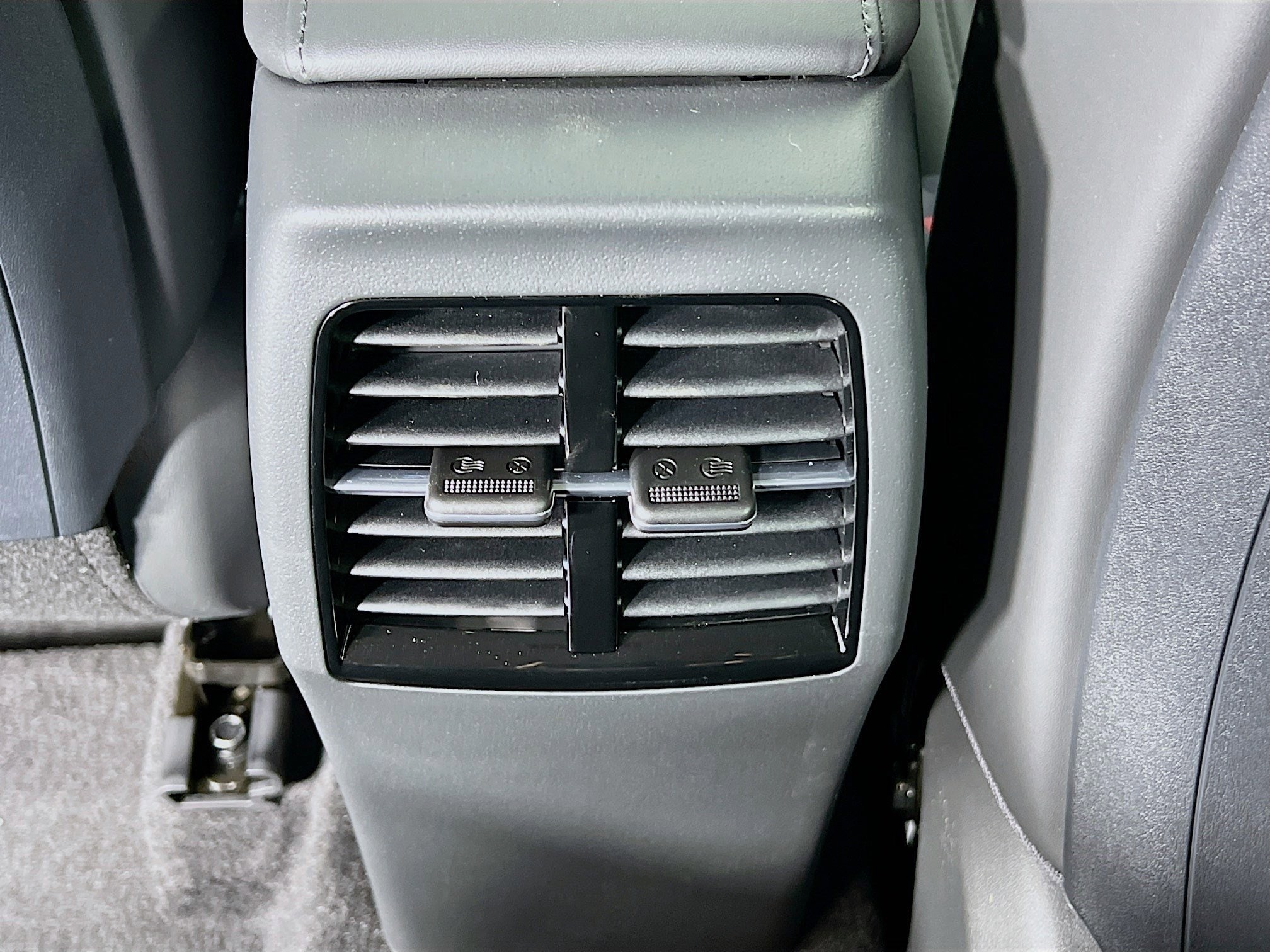 2025 Kia Niro EX Touring - Photo 27