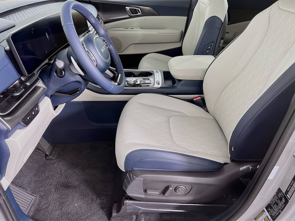 New 2026 Kia Carnival Hybrid SX Van Passenger Van