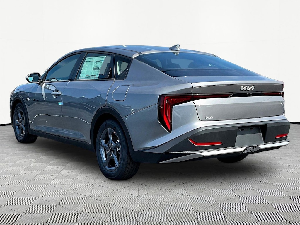 New 2026 Kia K4 LXS Sedan