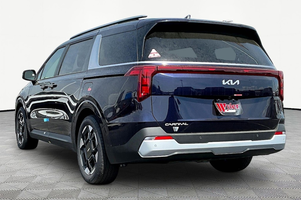 New 2026 Kia Carnival EX Van Passenger Van