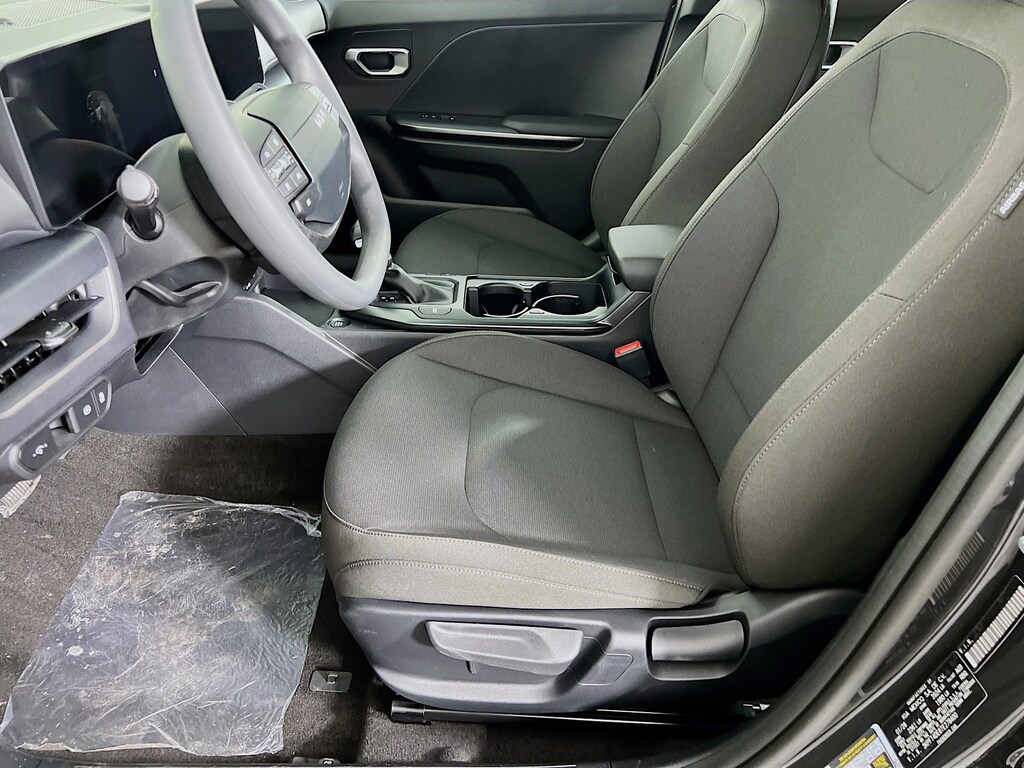 New 2026 Kia K4 LXS Sedan