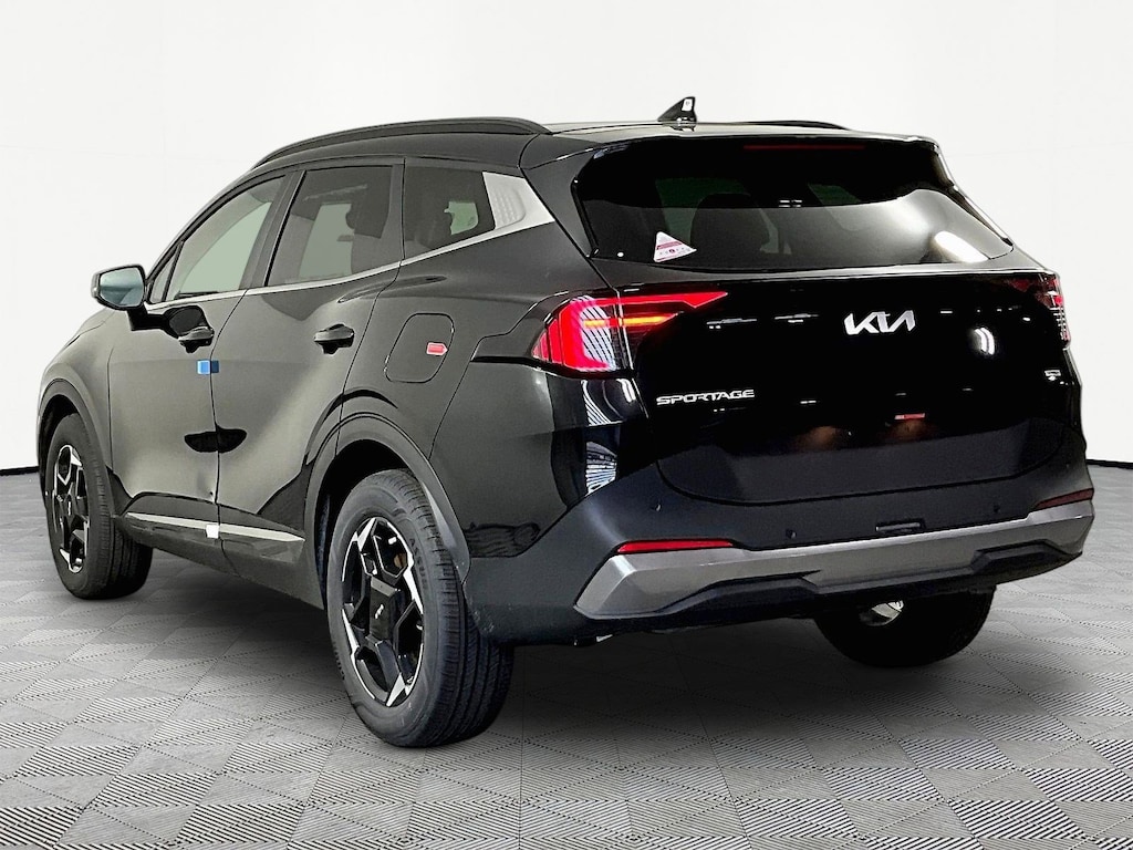 New 2026 Kia Sportage Hybrid EX SUV