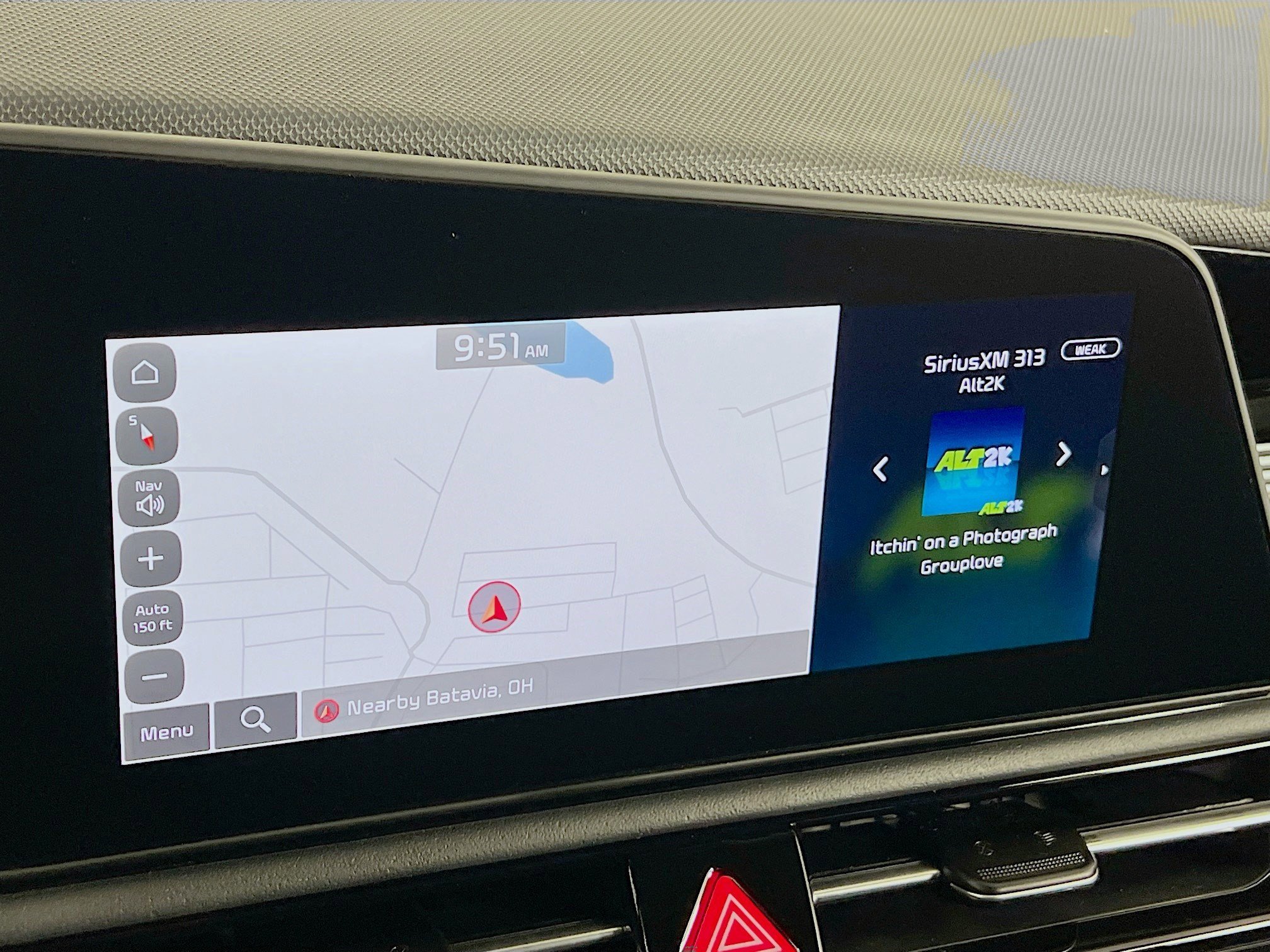 2025 Kia Niro EX Touring - Photo 9