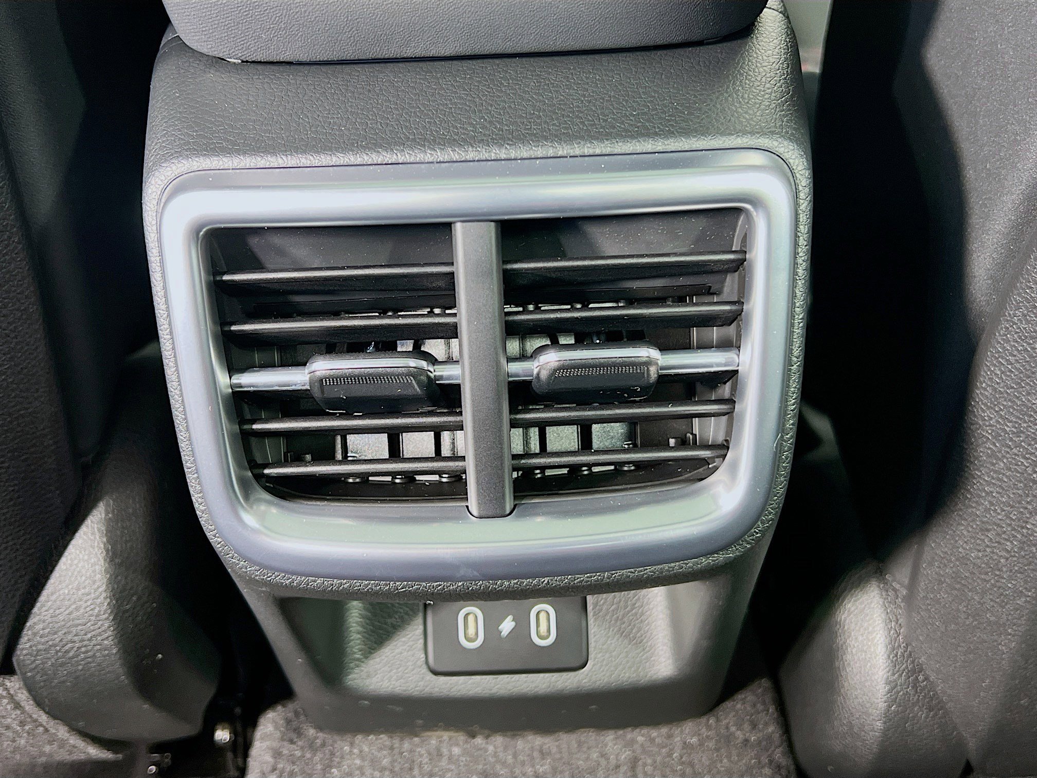 2025 Kia K5 EX - Photo 28