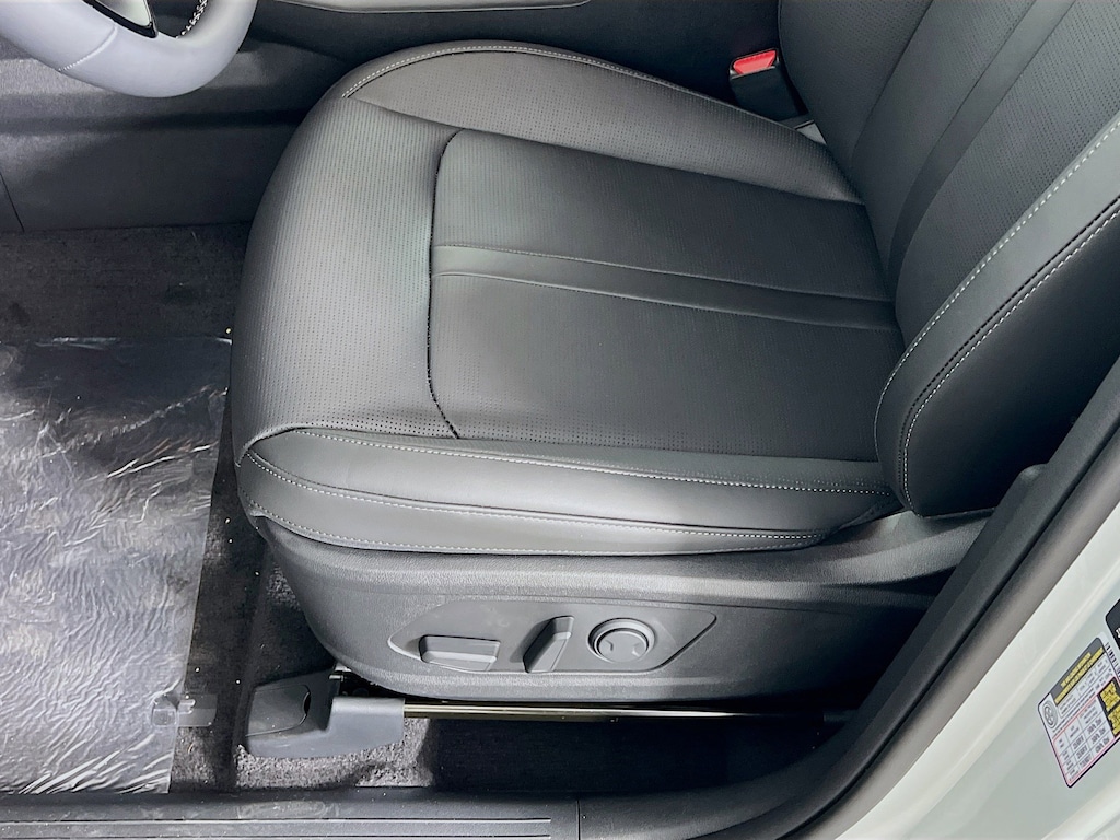 New 2026 Kia Sorento S SUV