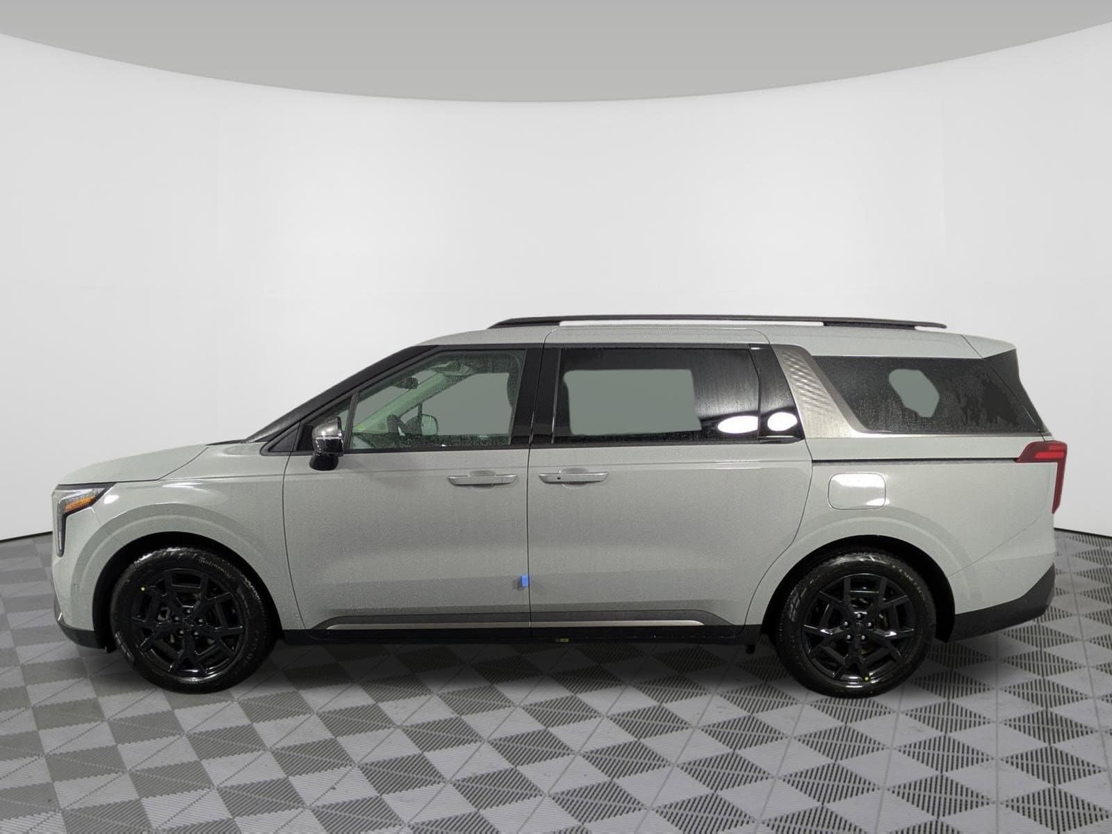 2025 Kia Carnival SX Prestige - Photo 29