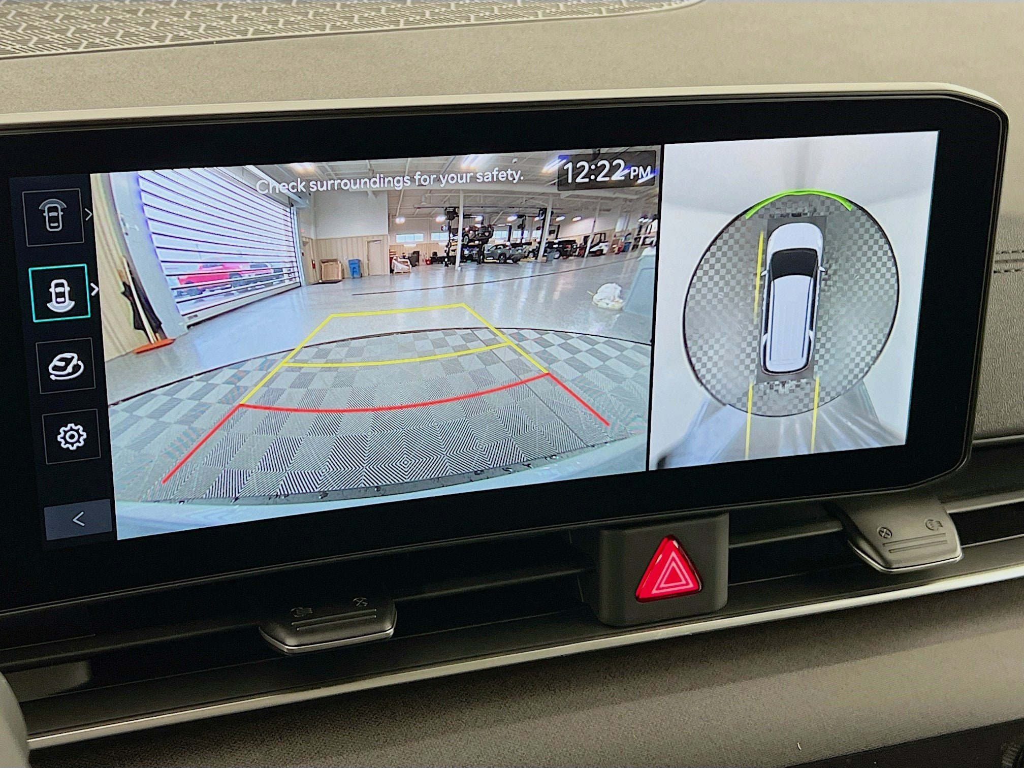 2025 Kia Carnival SX - Photo 10