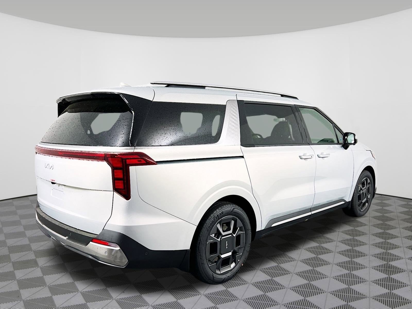 2025 Kia Carnival SX - Photo 33