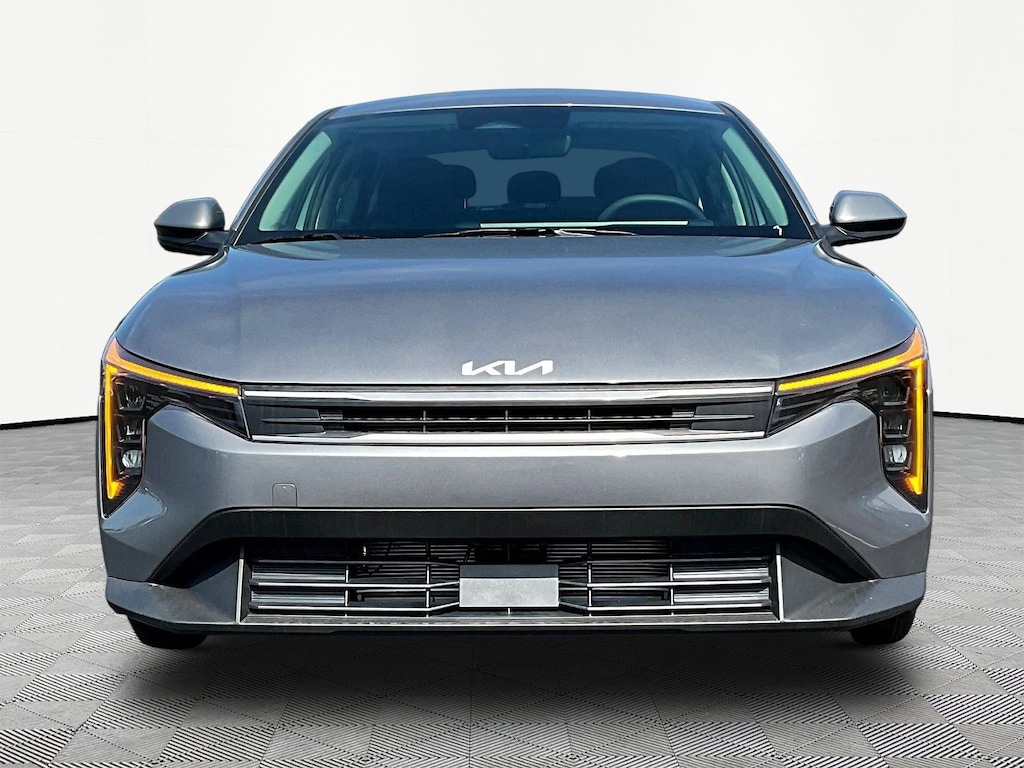 New 2026 Kia K4 LXS Sedan