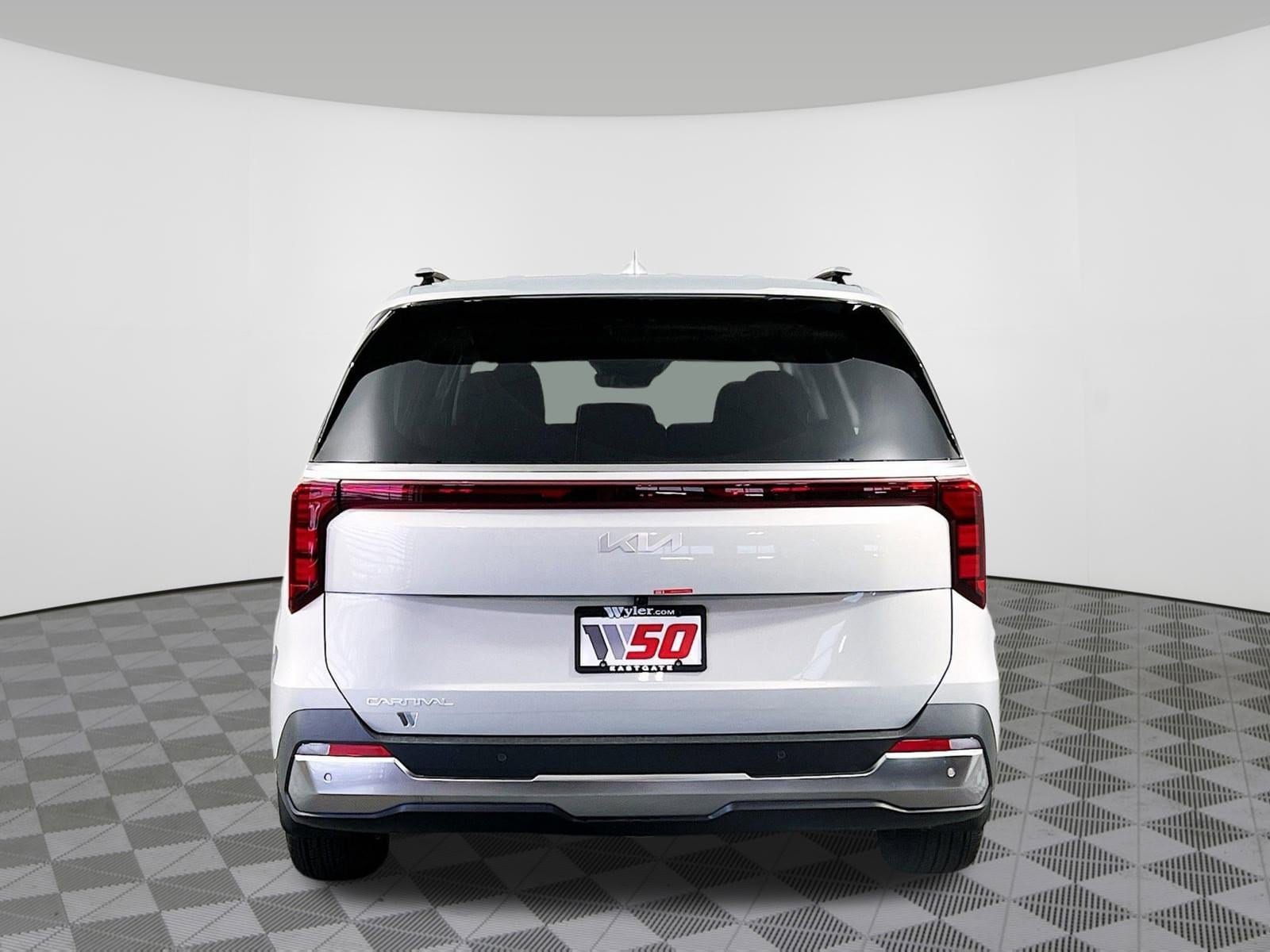 2025 Kia Carnival SX - Photo 30