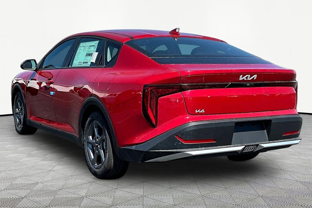 New 2026 Kia K4 LXS Sedan