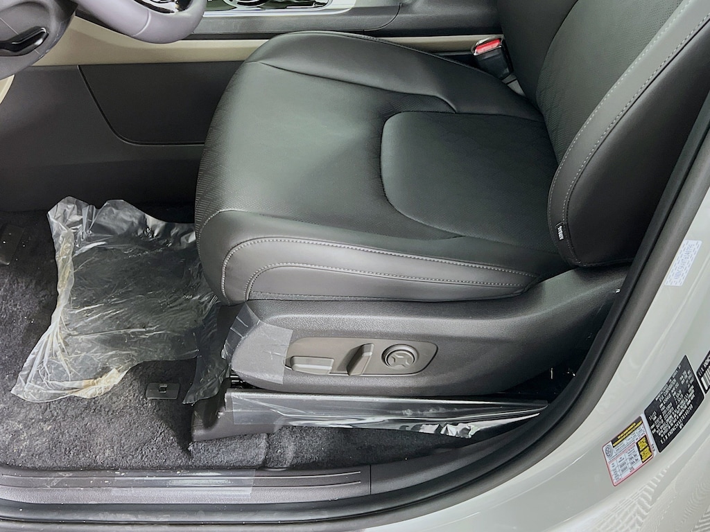 New 2026 Kia Carnival Hybrid EX Van Passenger Van