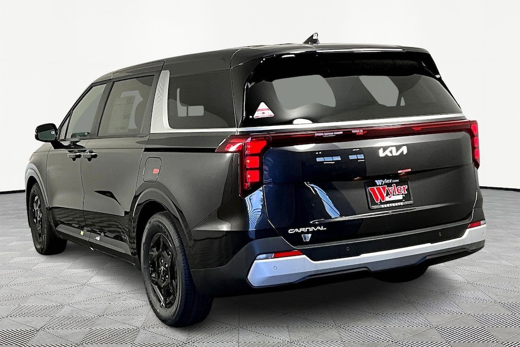 New 2026 Kia Carnival LXS Van Passenger Van