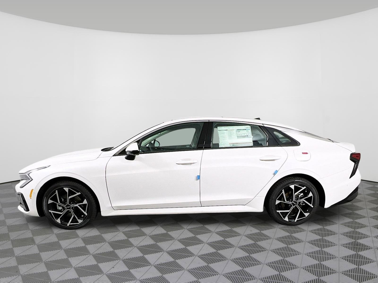 2025 Kia K5 EX - Photo 31