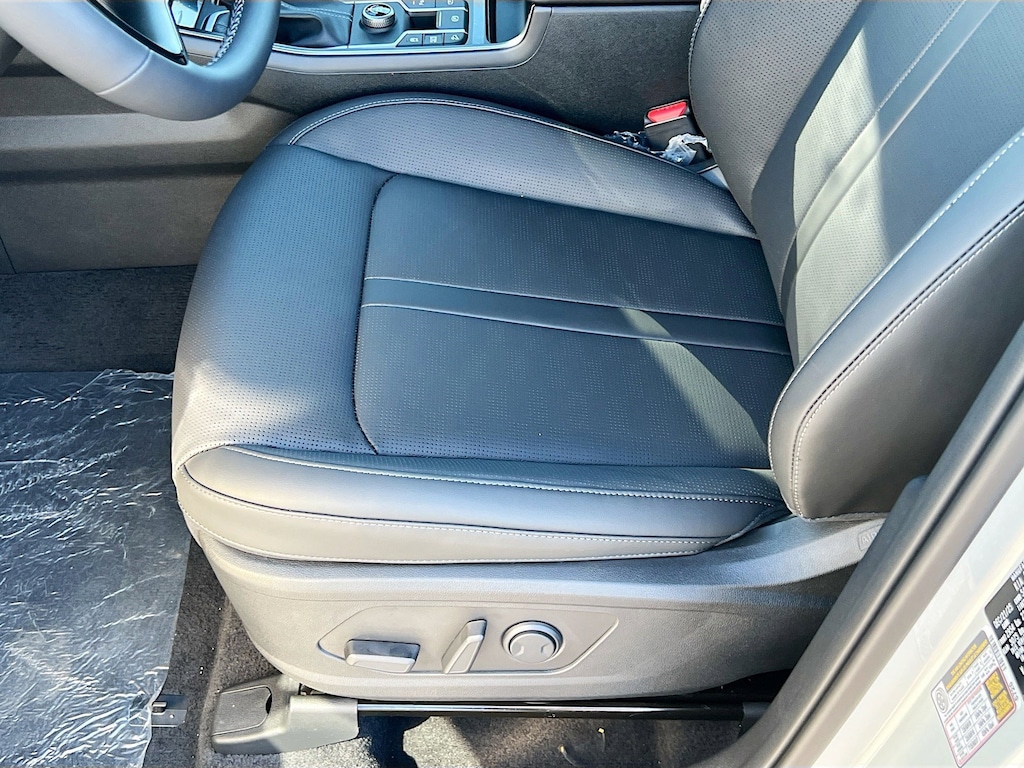 New 2026 Kia Sorento S SUV