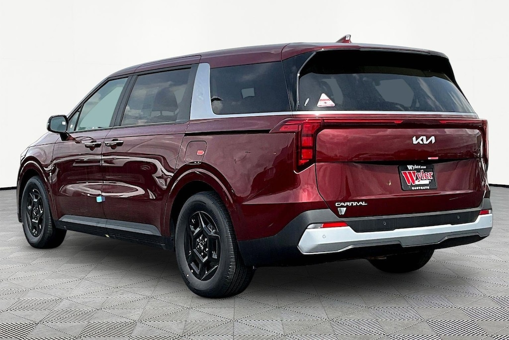 New 2026 Kia Carnival LXS Van Passenger Van