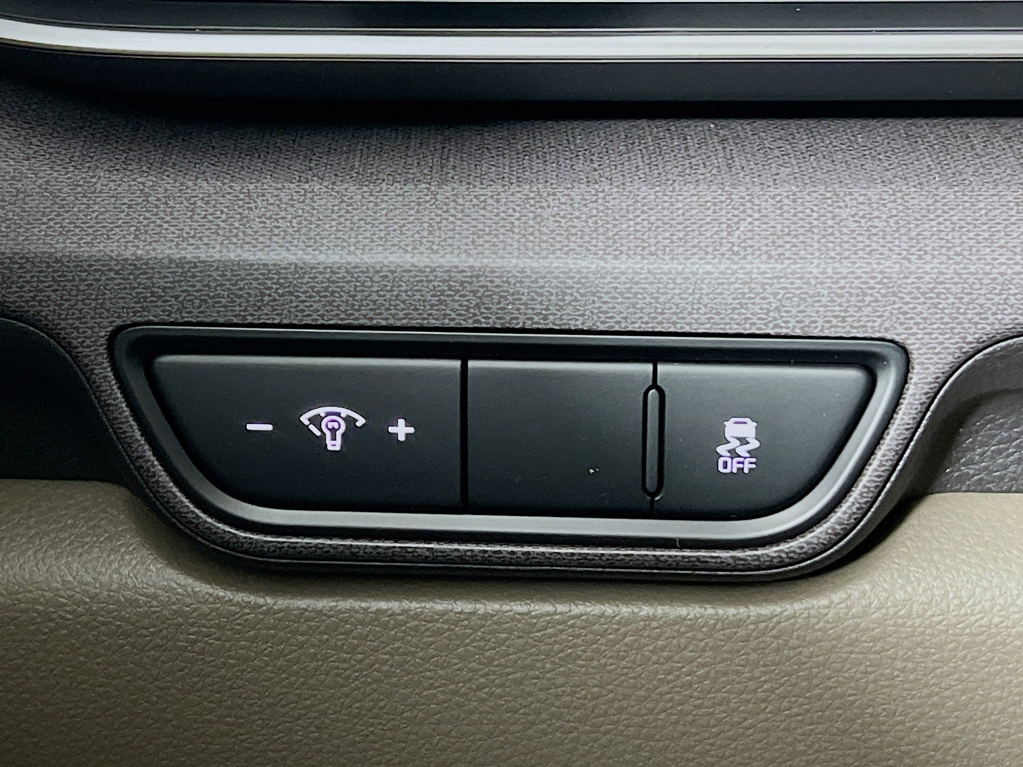 2025 Kia Carnival SX - Photo 14