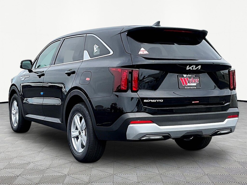 New 2026 Kia Sorento LX SUV