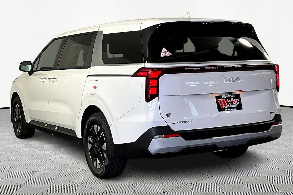New 2026 Kia Carnival Hybrid LXS Van Passenger Van