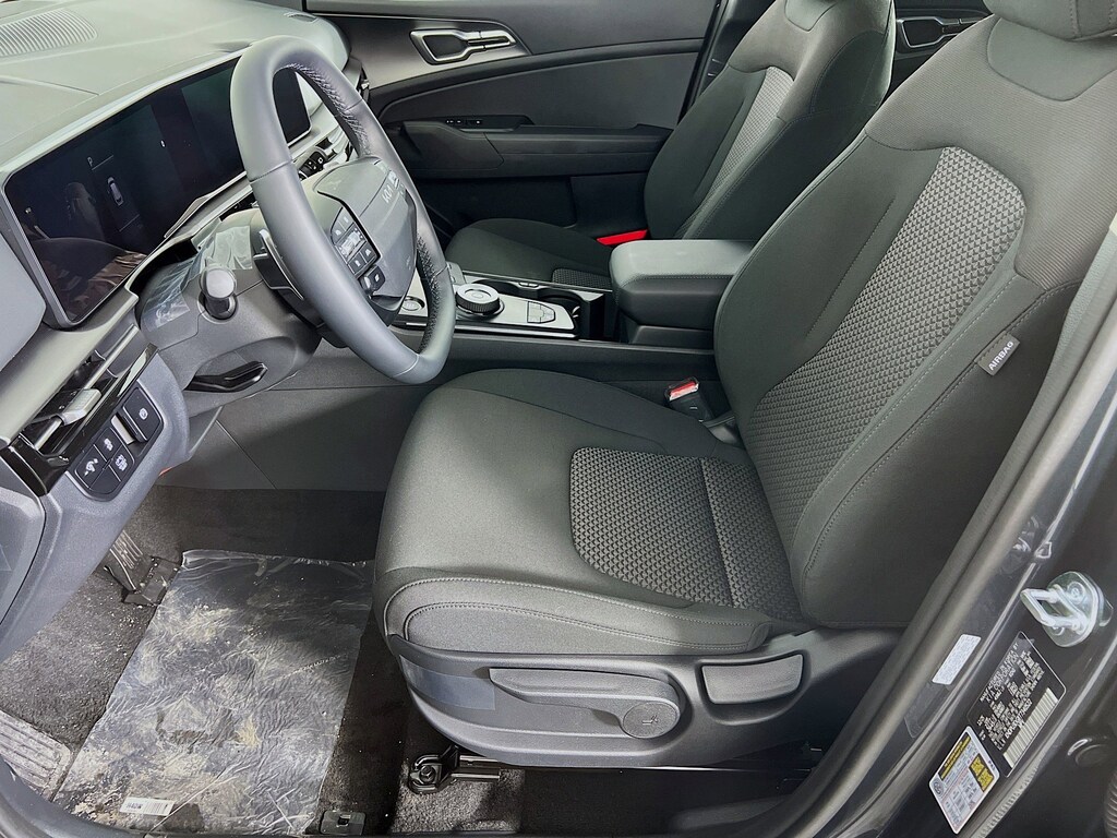 New 2026 Kia Sportage Hybrid LX SUV