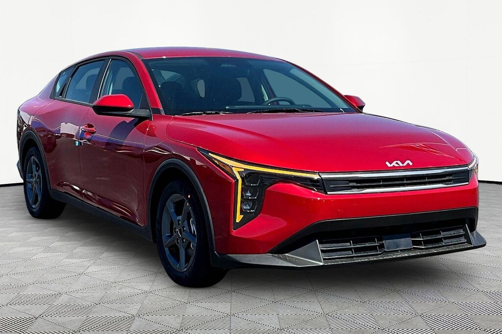 New 2026 Kia K4 LXS Sedan