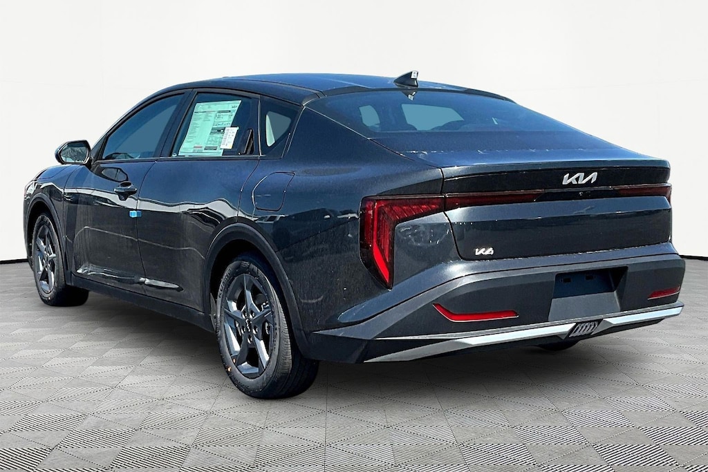 New 2026 Kia K4 LXS Sedan