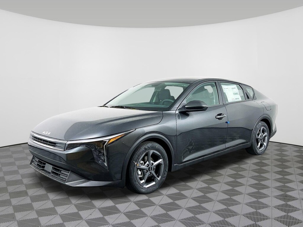 New 2026 Kia K4 LXS Sedan
