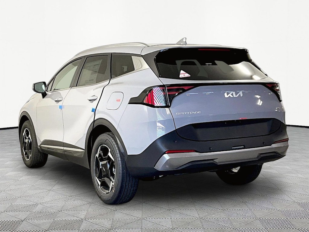 New 2026 Kia Sportage Hybrid EX SUV