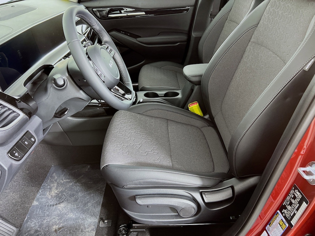 New 2026 Kia Seltos S SUV