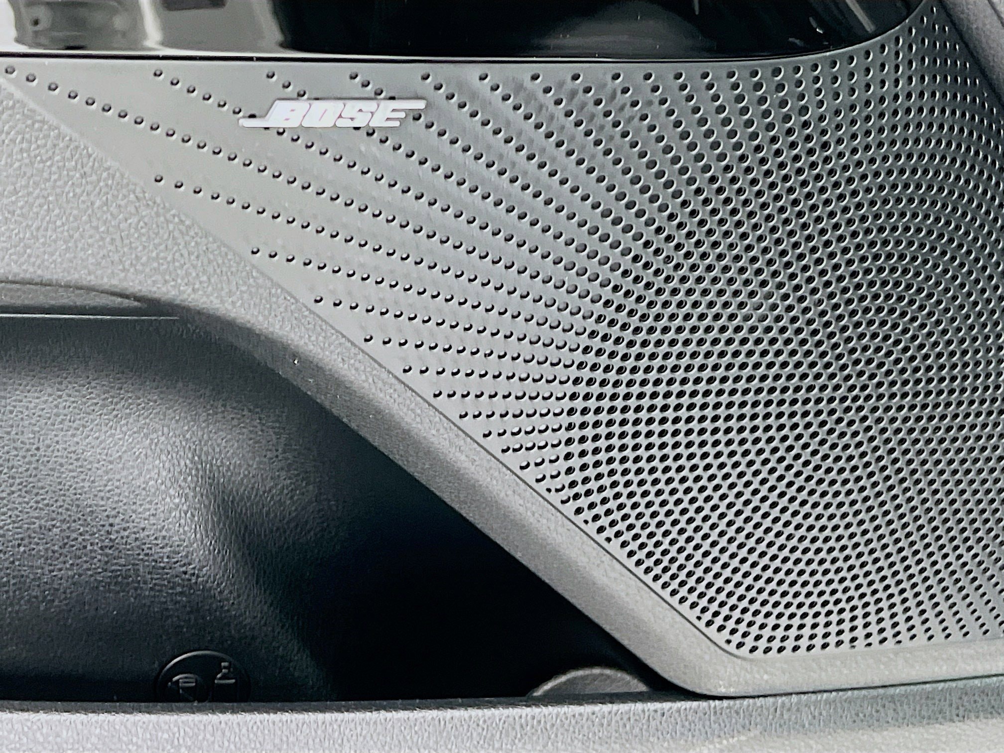 2025 Kia K5 EX - Photo 22