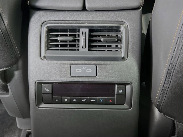 2026 Mazda CX-90 Premium Package - Photo 28