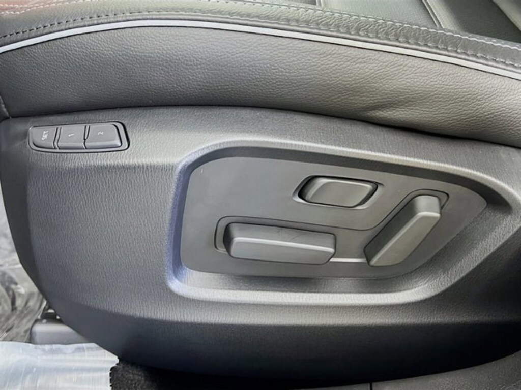 New 2025 Mazda CX-5 2.5 S Preferred AWD Sport Utility