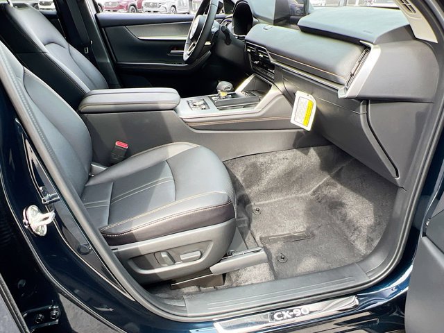2026 Mazda CX-90 Premium Package - Photo 27