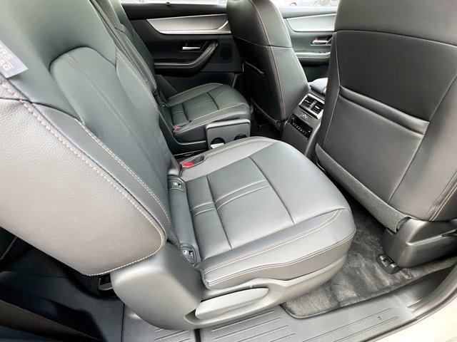2026 Mazda CX-90 Premium Package - Photo 28