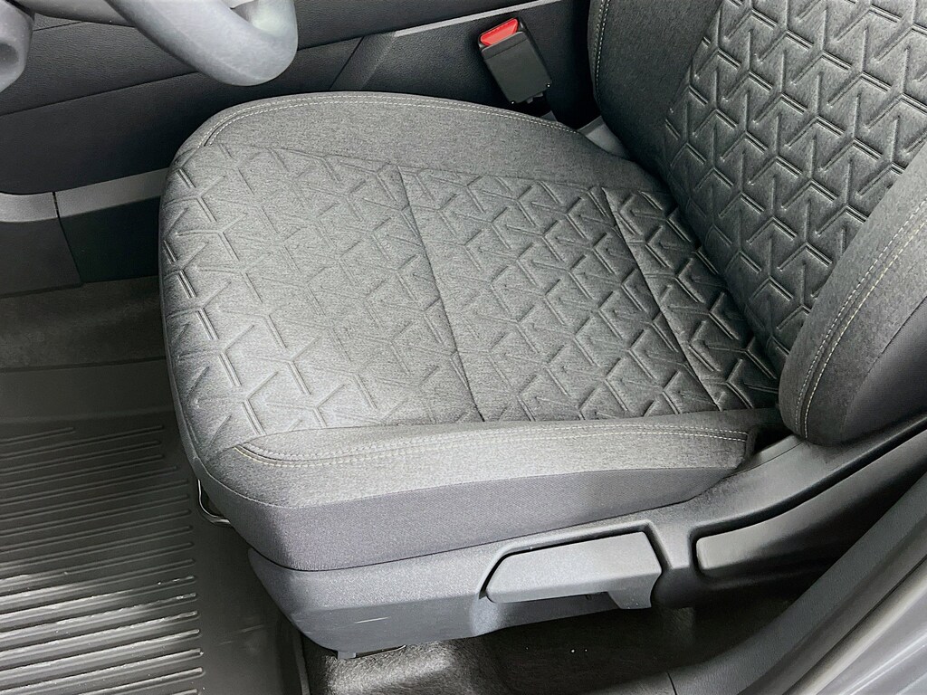 New 2026 Nissan Kicks SV SUV