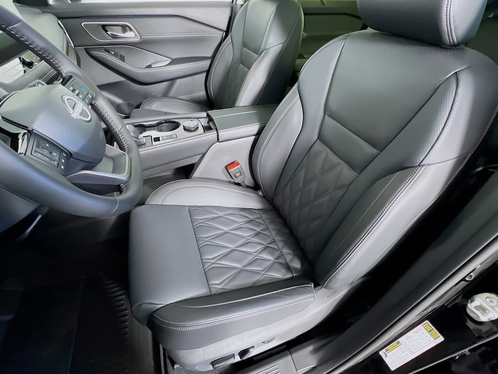 New 2026 Nissan Rogue Platinum SUV