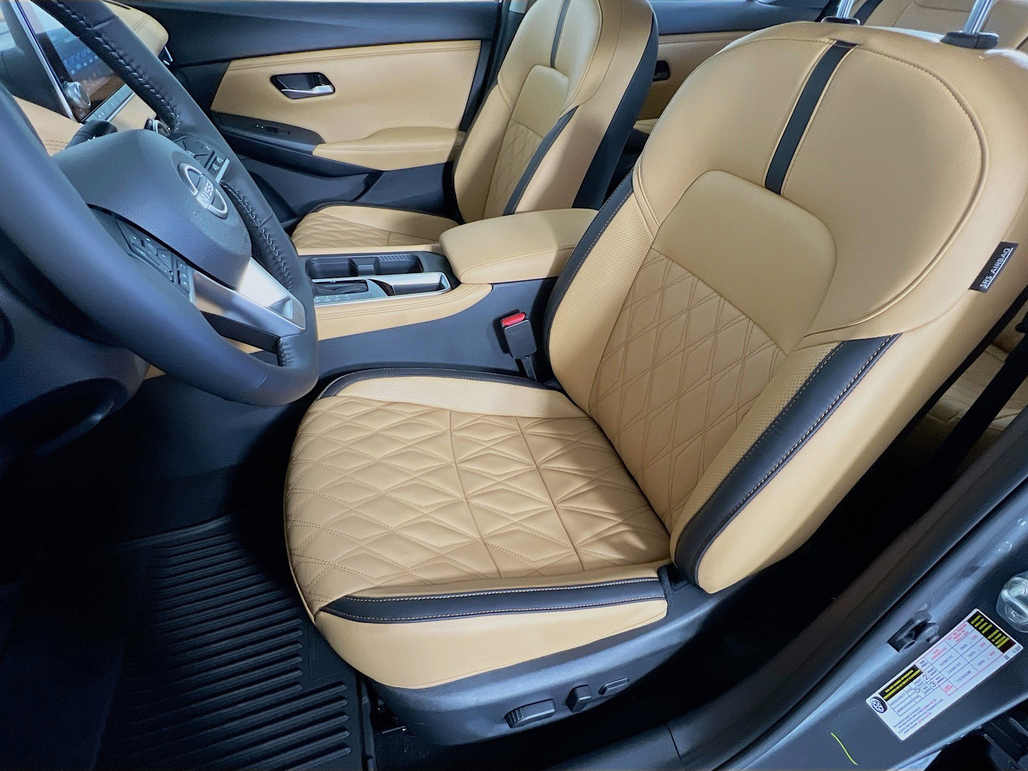 2025 Nissan Sentra SV photo 2