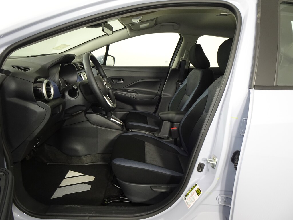 New 2025 Nissan Versa SV Sedan