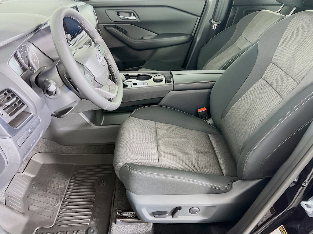 New 2026 Nissan Rogue SV SUV