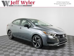 2025 Nissan Versa SR Sedan