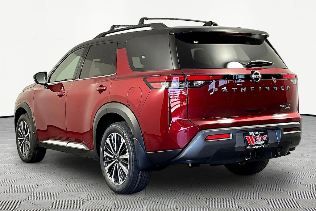New 2026 Nissan Pathfinder Platinum SUV