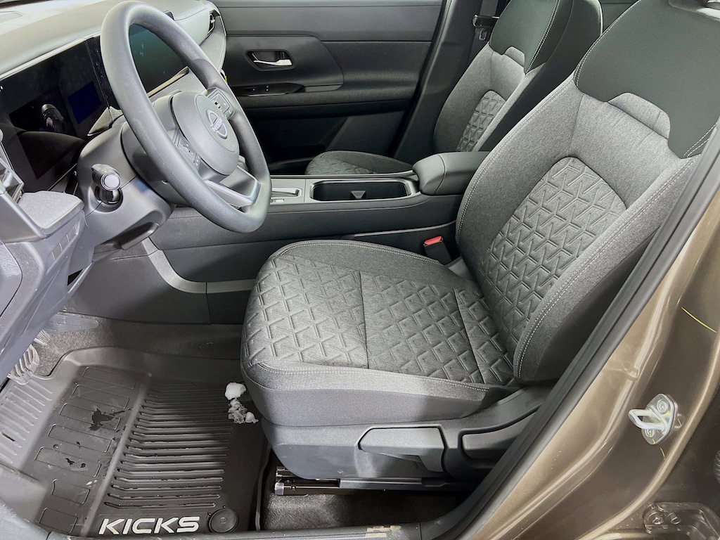 New 2026 Nissan Kicks SV SUV