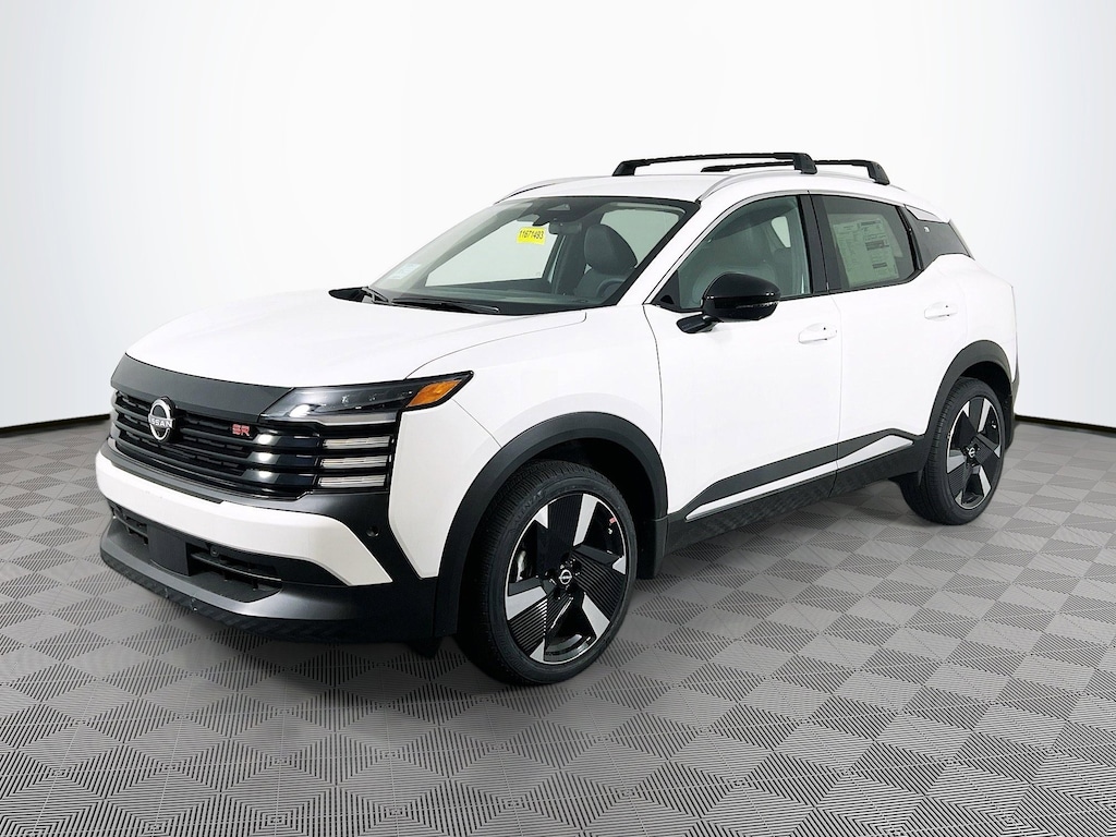 New 2026 Nissan Kicks SR SUV