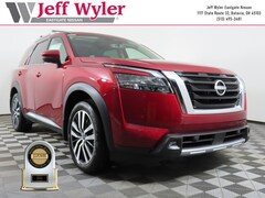 2025 Nissan Pathfinder Platinum SUV