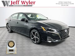 2025 Nissan Altima SR Sedan