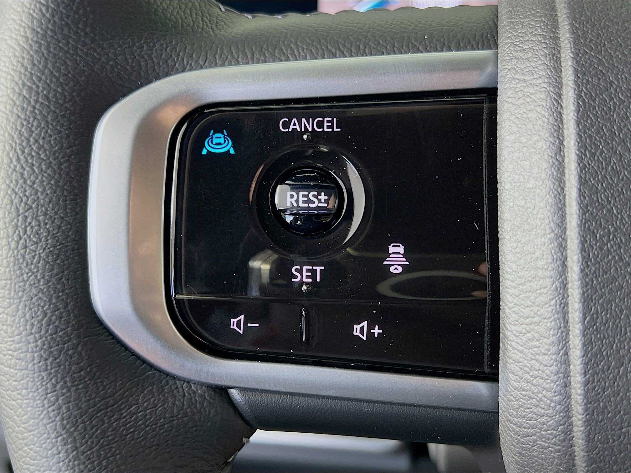 2026 Nissan Armada SL - Photo 15