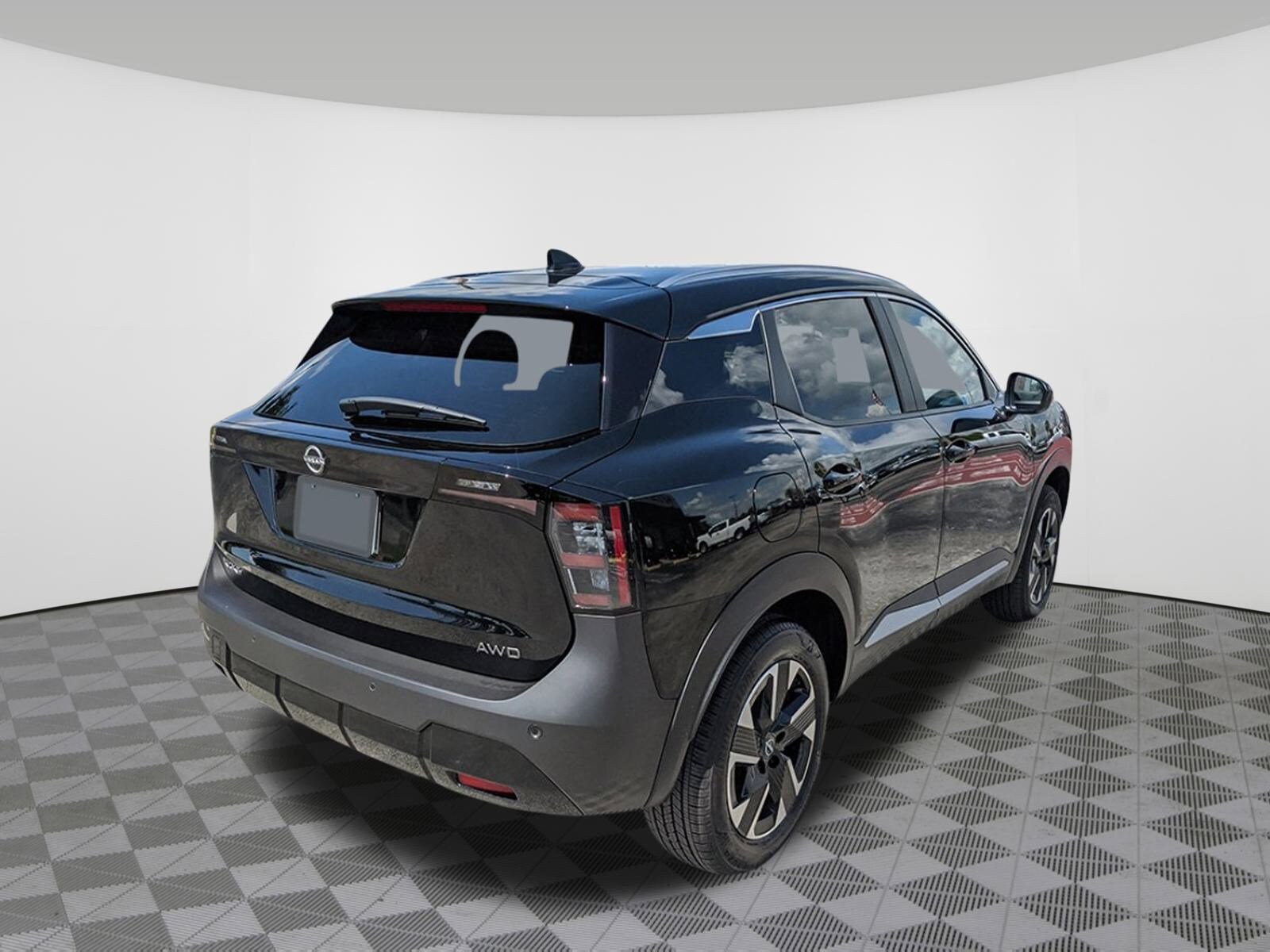 2025 Nissan Kicks SV photo 3