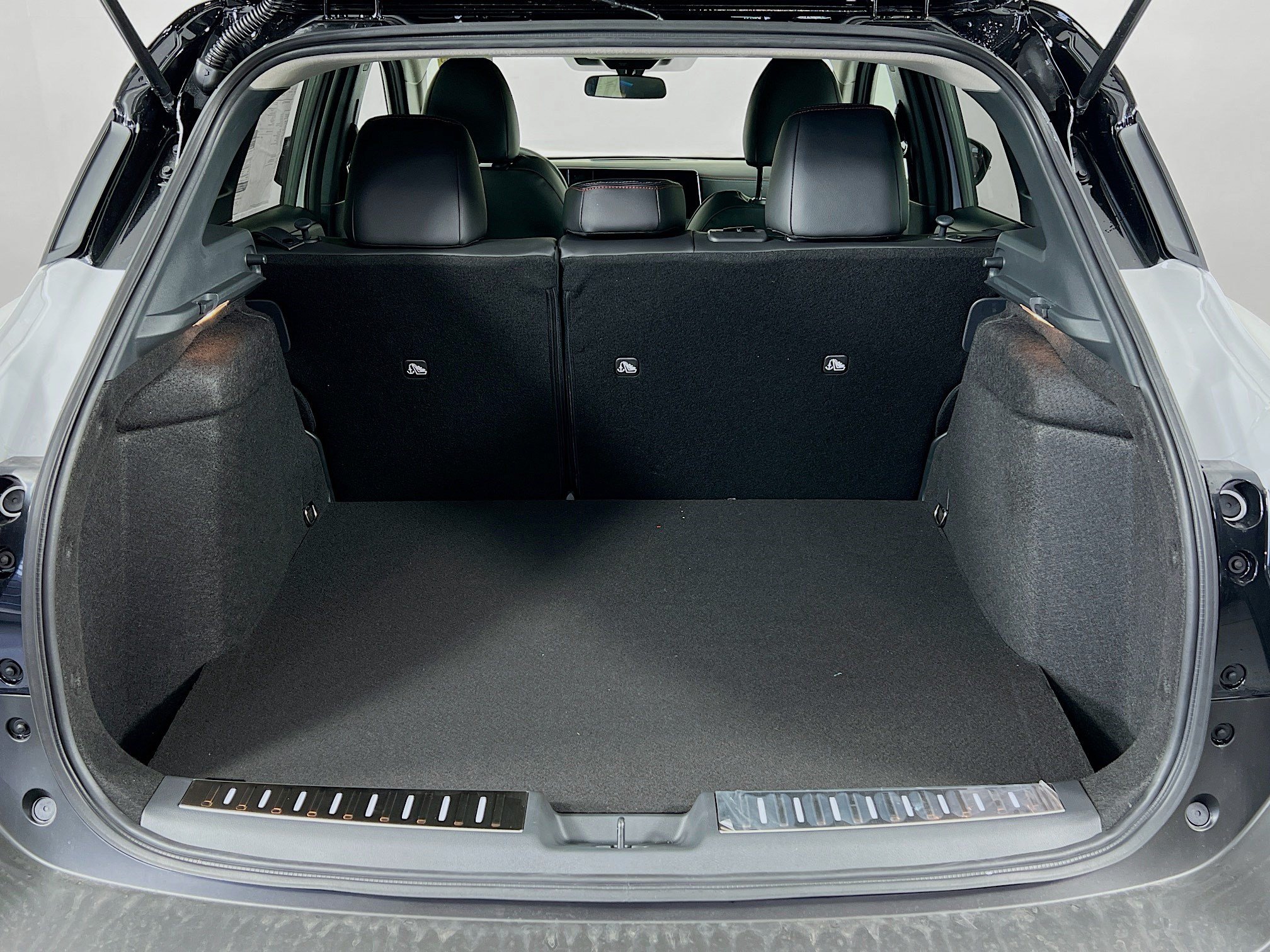 2025 Nissan Kicks SR AWD - Photo 26