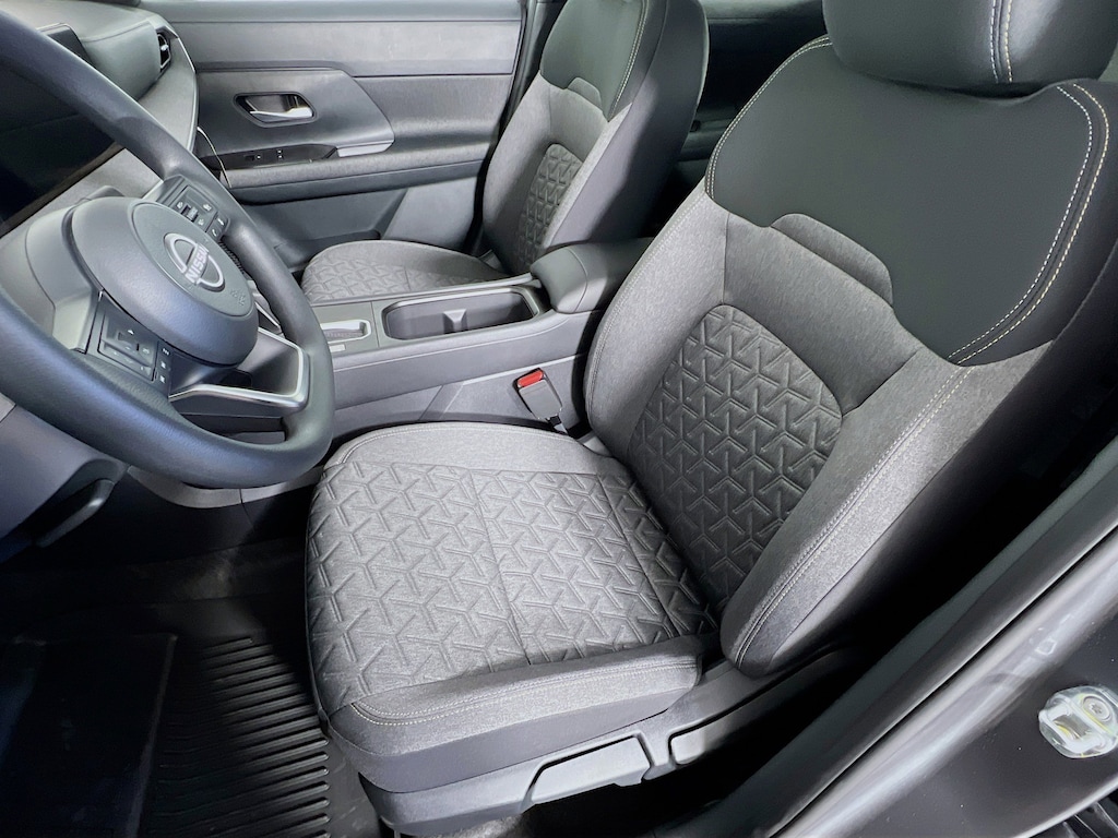 New 2026 Nissan Kicks SV SUV