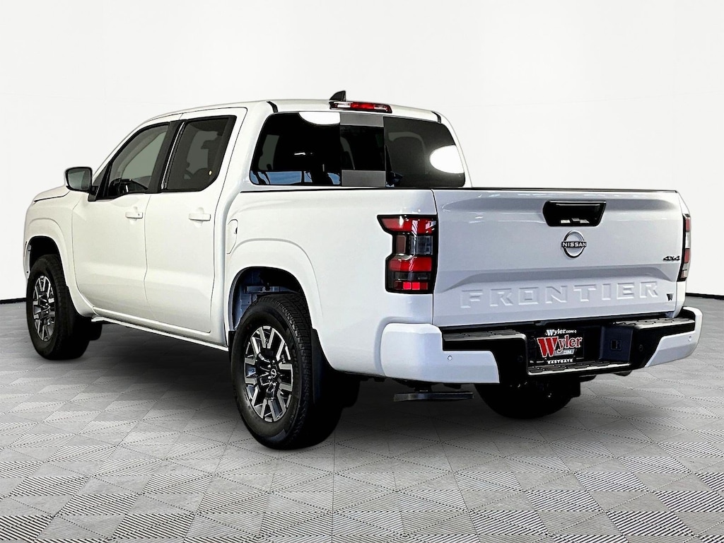 New 2026 Nissan Frontier SV Truck Crew Cab